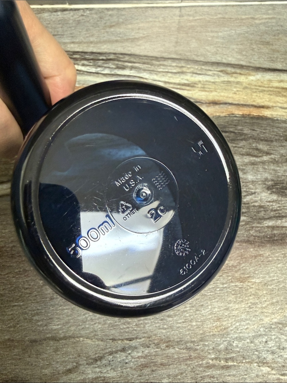 Tupperware Measuring Cup - Picture 4 of 7